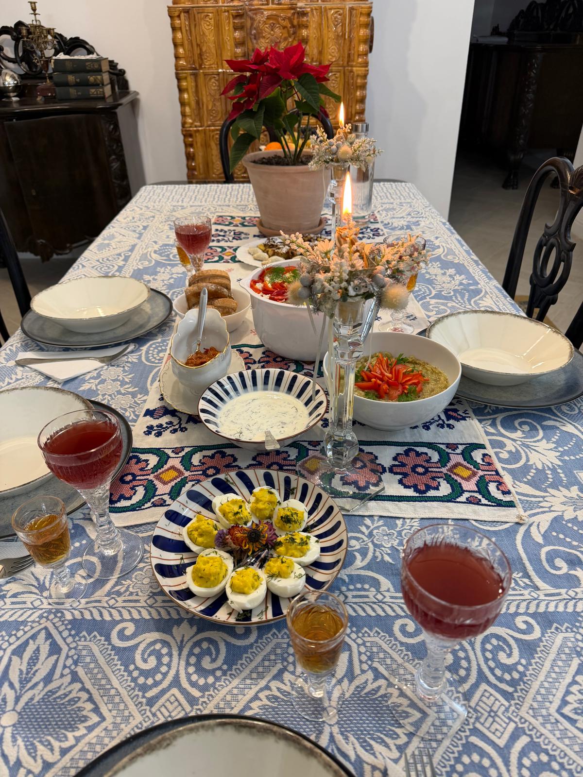 Farm Table & Romanian Feasts